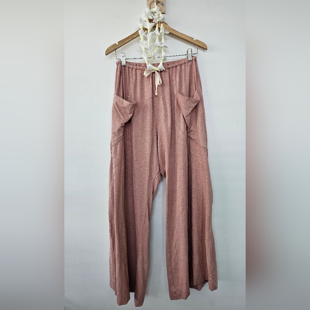 Women's Tan Pants